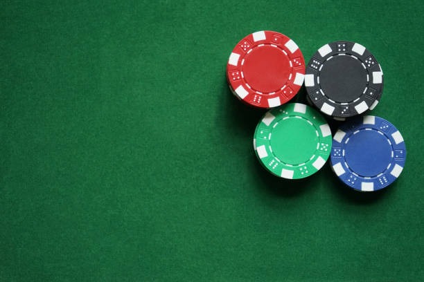 coloktoto mobile app interface showing live dealer table selection screen